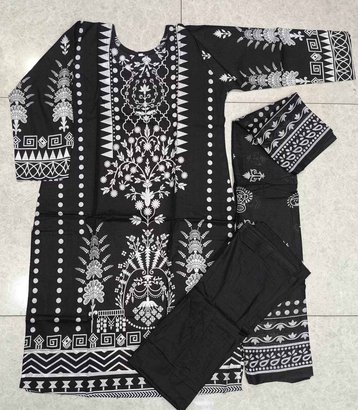 Miss World Black & White Pakistani Lawn Readymade Suit | Pure Cotton Lawn with Dupatta