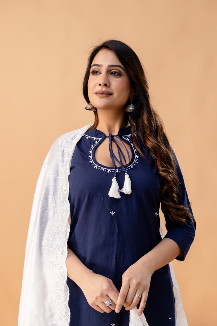 Women’s Cotton Handwork Straight Kurti Pant Dupatta Set | Keyhole Neck Embroidered Kurti with Chanderi Sequin Dupatta